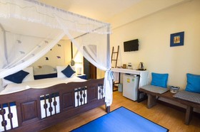 Changmoi House Boutique Hotel