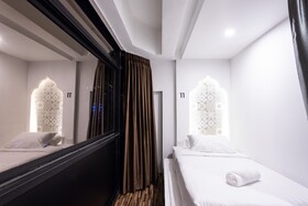 Chedee Hostel
