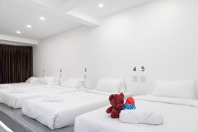 Chedee Hostel