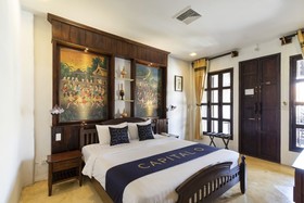 Cheva Gallery by OYO Rooms