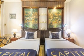 Cheva Gallery by OYO Rooms