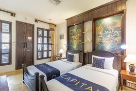 Cheva Gallery by OYO Rooms