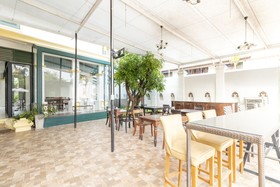 Cheva Gallery by OYO Rooms