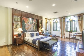 Cheva Gallery by OYO Rooms