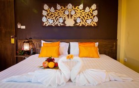 Chiangmai Night Bazaar Boutique