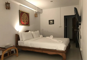Chiangmai Tulip House and Massage