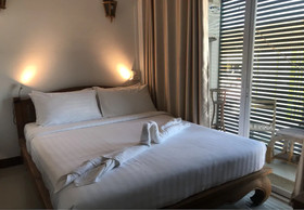 Chiangmai Tulip House and Massage