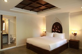 Jambolan Simply Stay