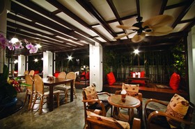 Jambolan Simply Stay