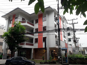 Chorlada Lanna Hotel