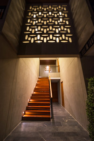Chu Hotel