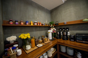 Chu Hotel