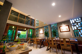 Chu Hotel