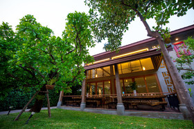 Chu Hotel