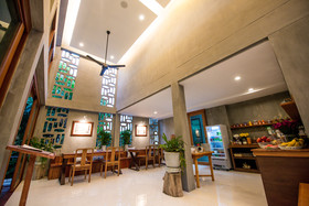 Chu Hotel