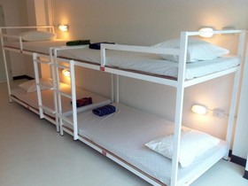 Dee Marc Hostel