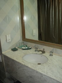 Diamond River Ping Petch-Ngam Hotel