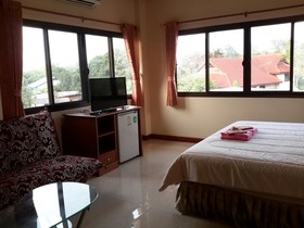Donchai House