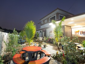 Donchai House