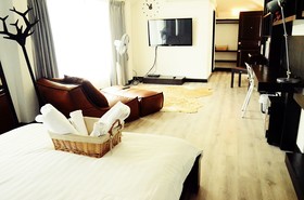 Early Bird House Bed & Breakfast