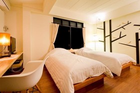 Early Bird House Bed & Breakfast