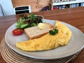 Early Bird House Bed & Breakfast