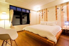 Early Bird House Bed & Breakfast