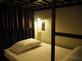 Eden Walking Street Hostel