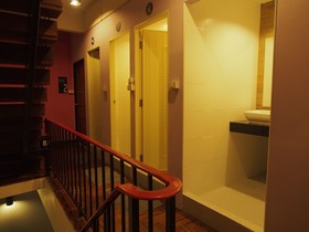 Eden Walking Street Hostel