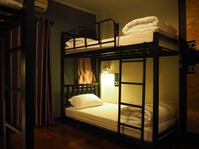 Eden Walking Street Hostel