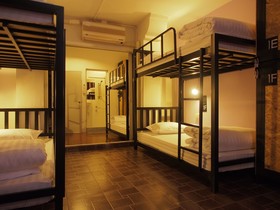 Eden Walking Street Hostel