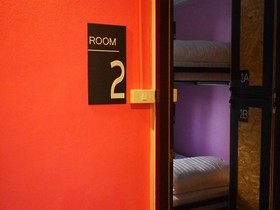 Eden Walking Street Hostel