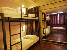 Eden Walking Street Hostel