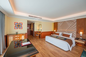 Empress Premier Hotel