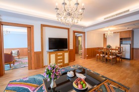 Empress Premier Hotel