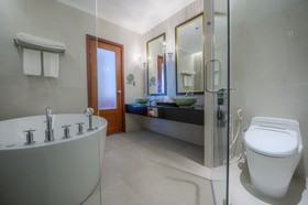 Empress Premier Hotel