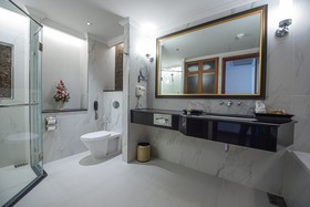 Empress Premier Hotel