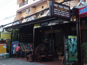 Family Boutique Home & Travel