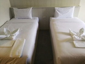 F Plus F Hotel