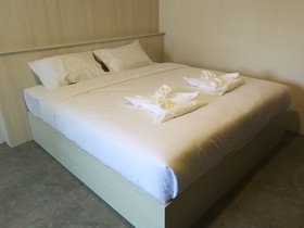 F Plus F Hotel