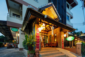 Fuengfa Place