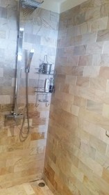 Galare Thong Tower Apartment & Condominium