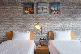 Get Zleep Premium Budget Hotel