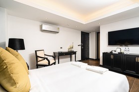 Glory Boutique Suite