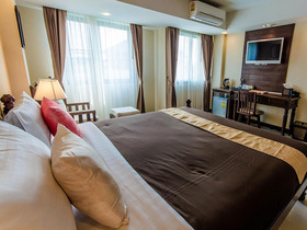 Golden Bell Hotel Chiang Mai
