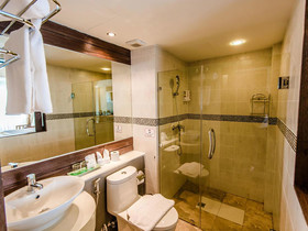 Golden Bell Hotel Chiang Mai