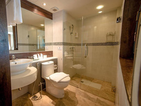 Golden Bell Hotel Chiang Mai