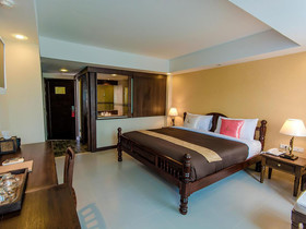 Golden Bell Hotel Chiang Mai
