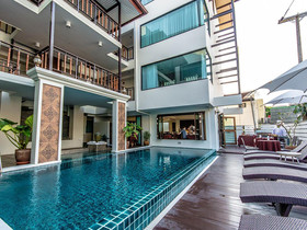 Golden Bell Hotel Chiang Mai