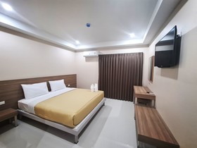 Grand Maihom Hotel